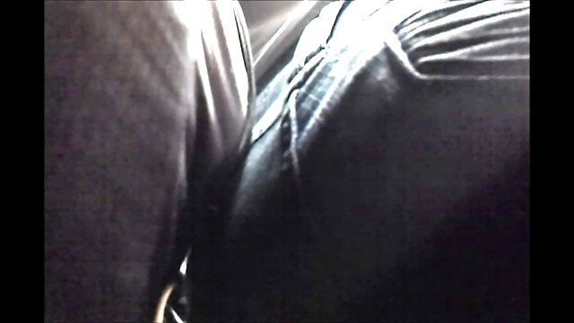 性没有注册 内部丈夫在看色情本身的业余爱好者和提供令人难以置信的快乐
