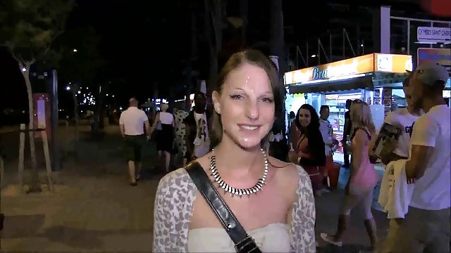 性没有注册 金发碧眼的白芷坐下来，在一个表射液的女儿色情影片xxx